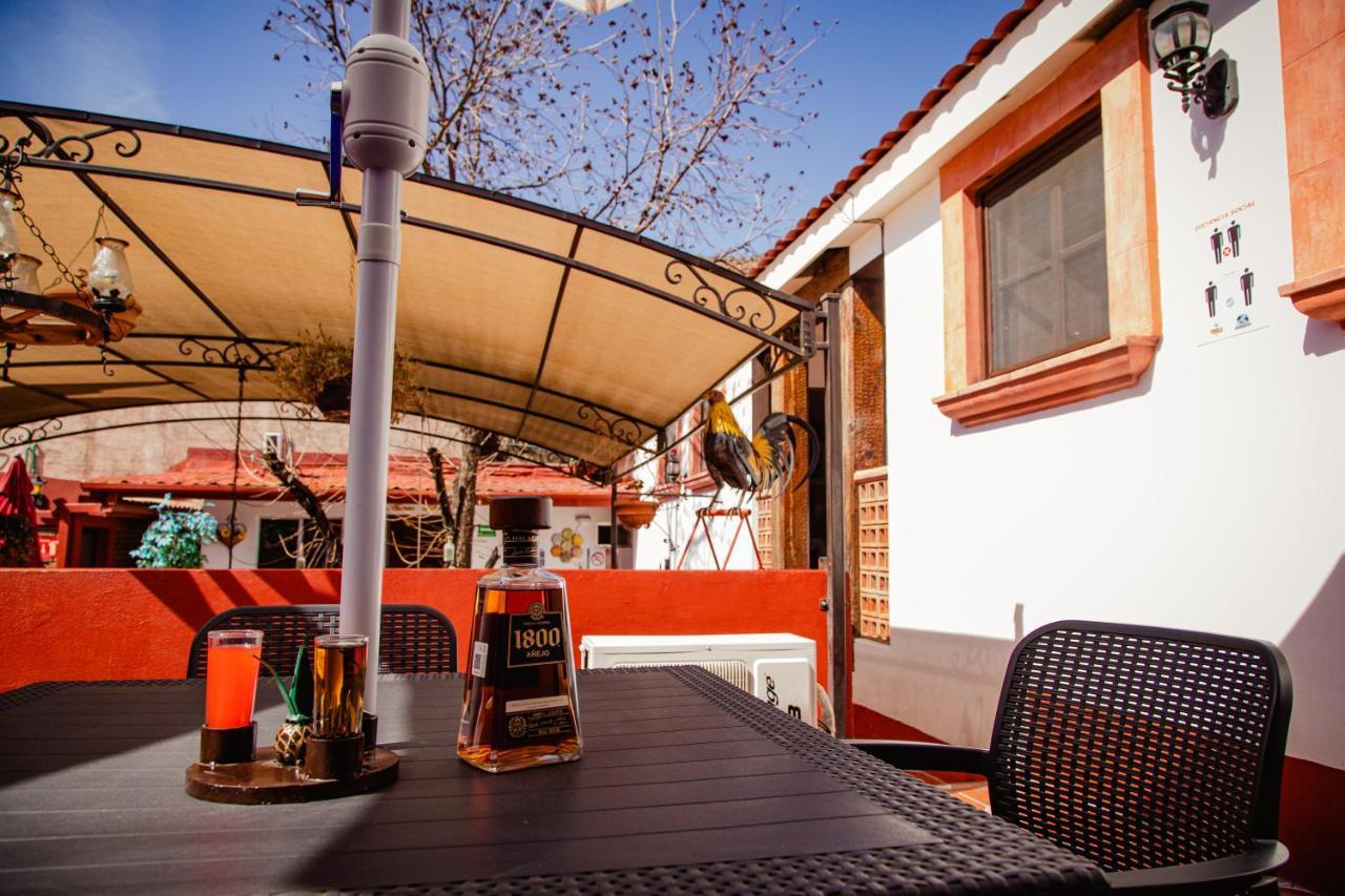 Hotel Boutique El Viejo Mundo 伊达尔戈德尔帕拉尔 外观 照片