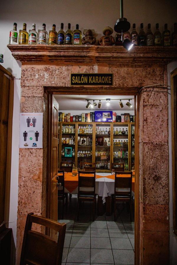 Hotel Boutique El Viejo Mundo 伊达尔戈德尔帕拉尔 外观 照片