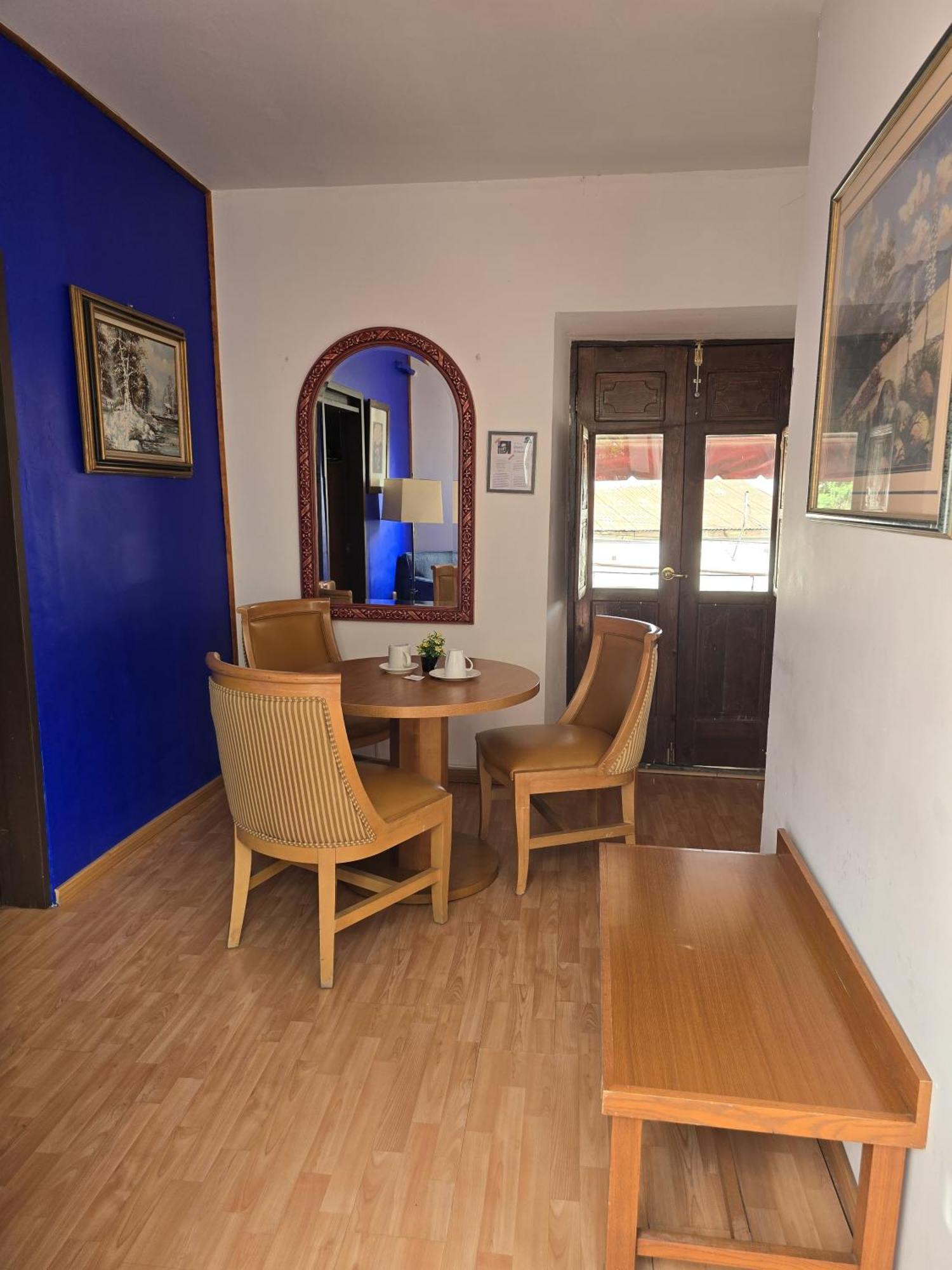 Hotel Boutique El Viejo Mundo 伊达尔戈德尔帕拉尔 外观 照片