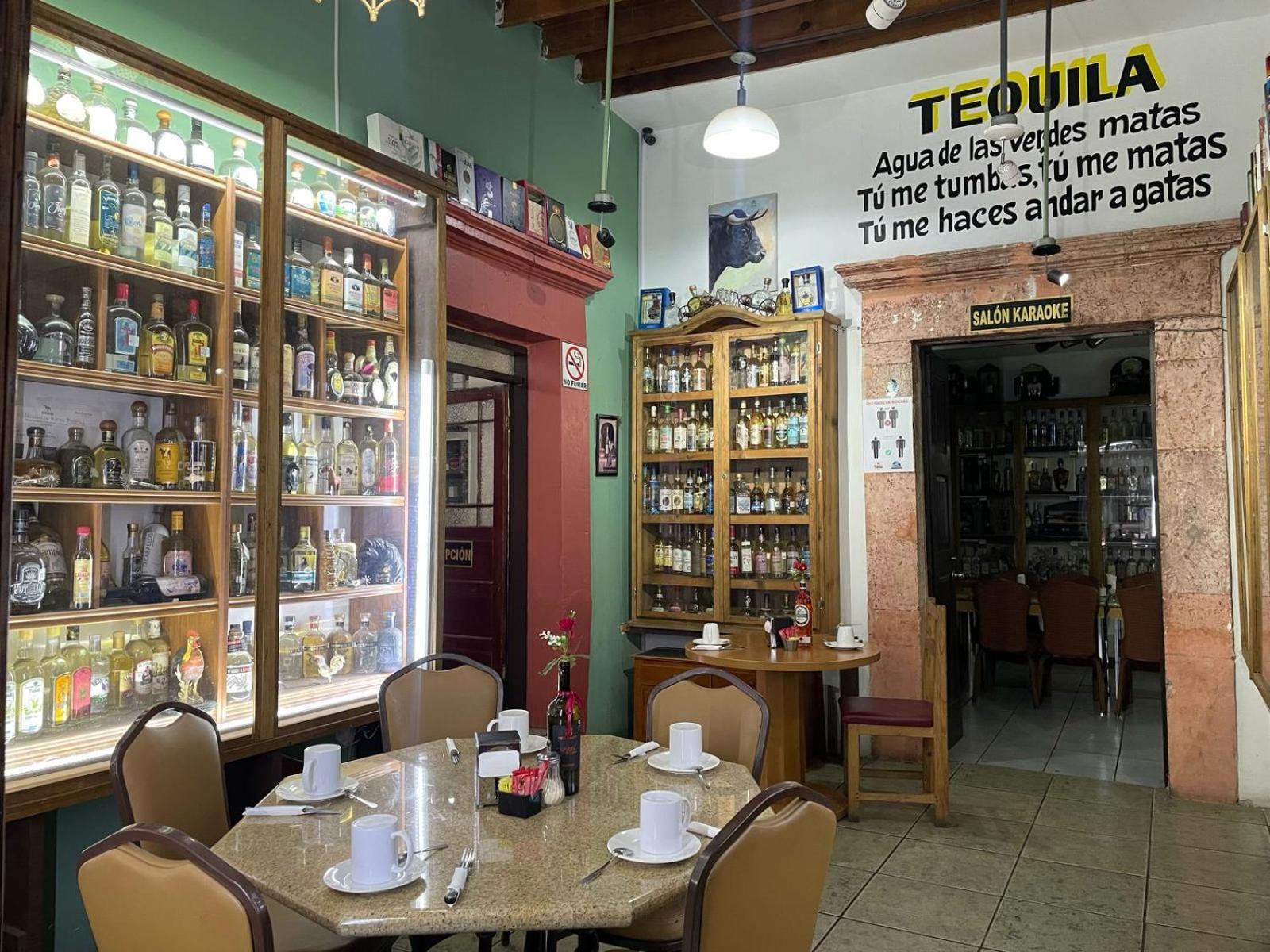 Hotel Boutique El Viejo Mundo 伊达尔戈德尔帕拉尔 外观 照片